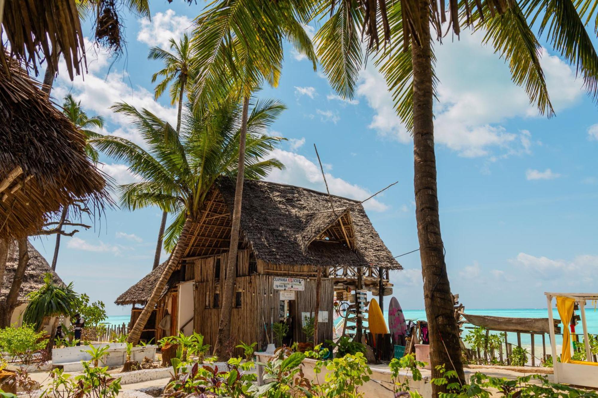 Pili Pili Beach Bungalows 잠비아니 외부 사진