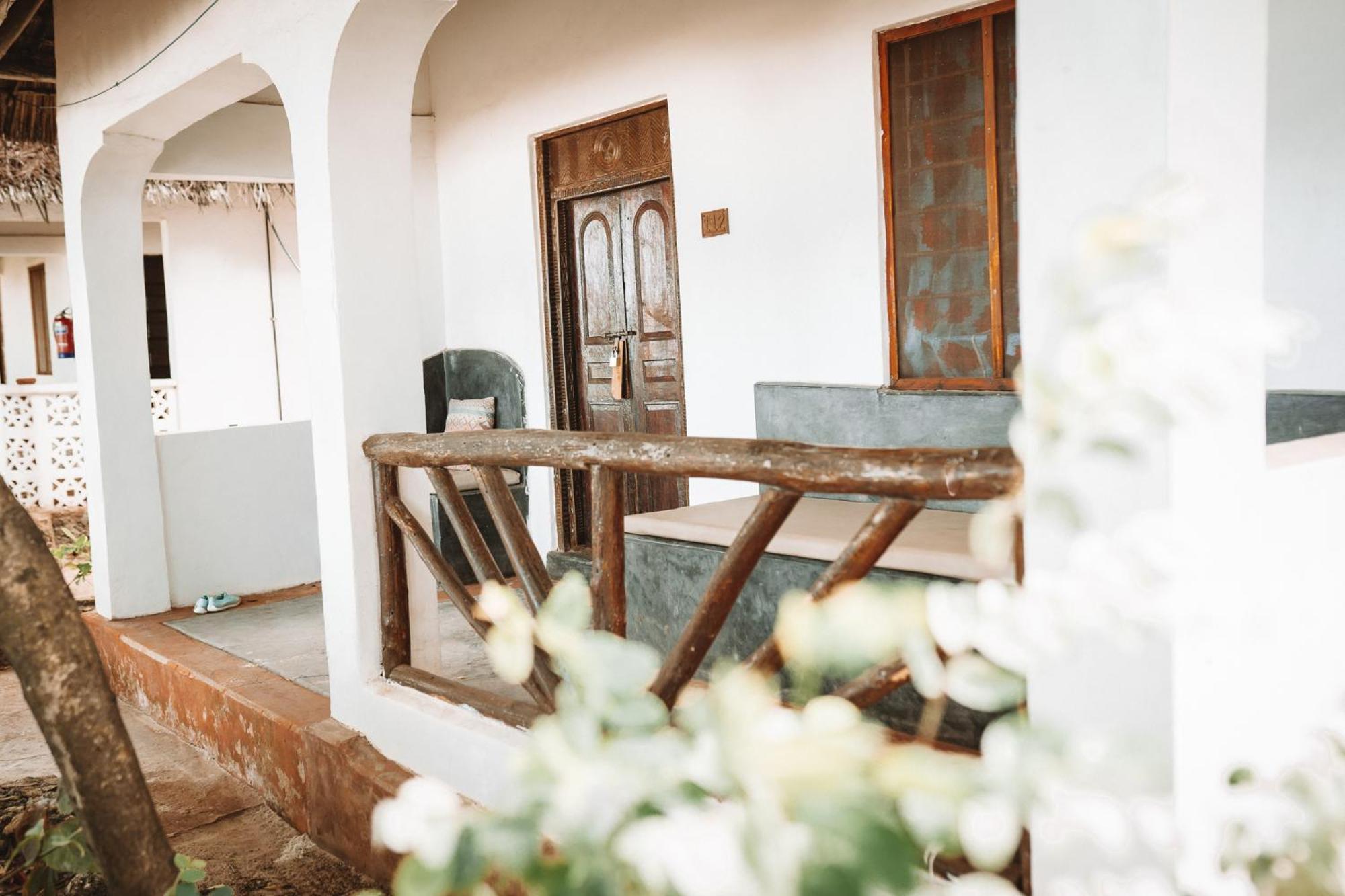 Pili Pili Beach Bungalows 잠비아니 외부 사진